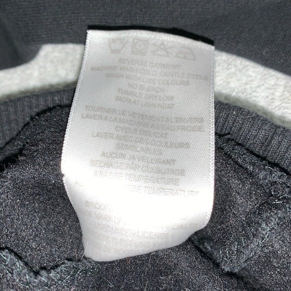 Roots XXL Full Zip Light Jacket. Vancouver Giants WHL. VGUC - Picture 16 of 16